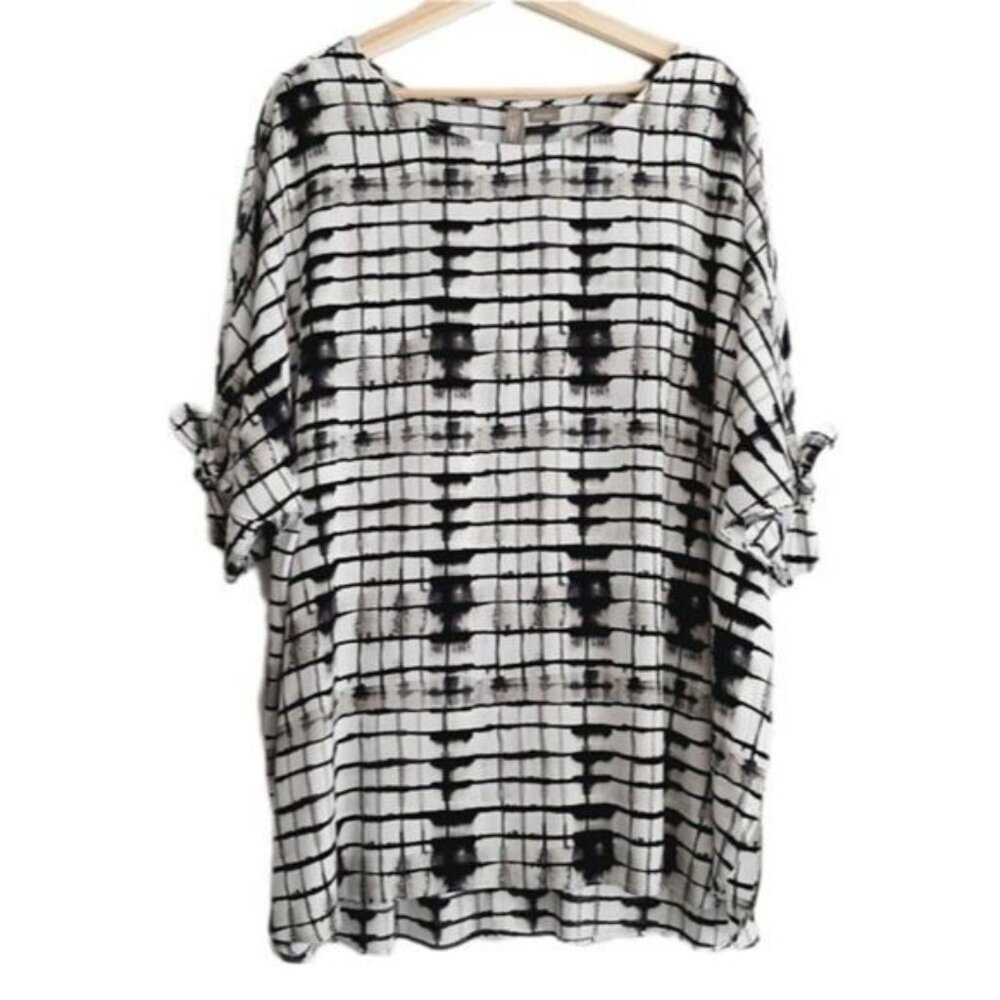 PENNINGTONS | Cold Shoulder Light Checkered Top B&W Sz 3X